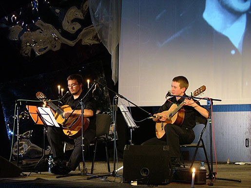 Piotr Kajetan Matczuk i Piotr Perkowski na scenie